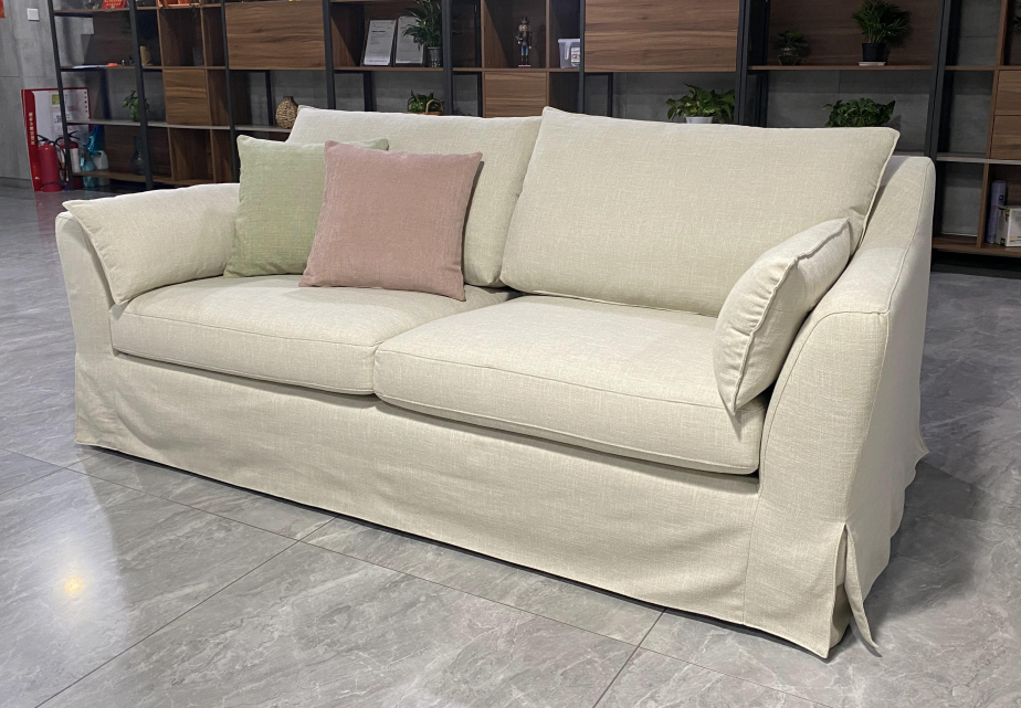 DA-335 Compact Sofa