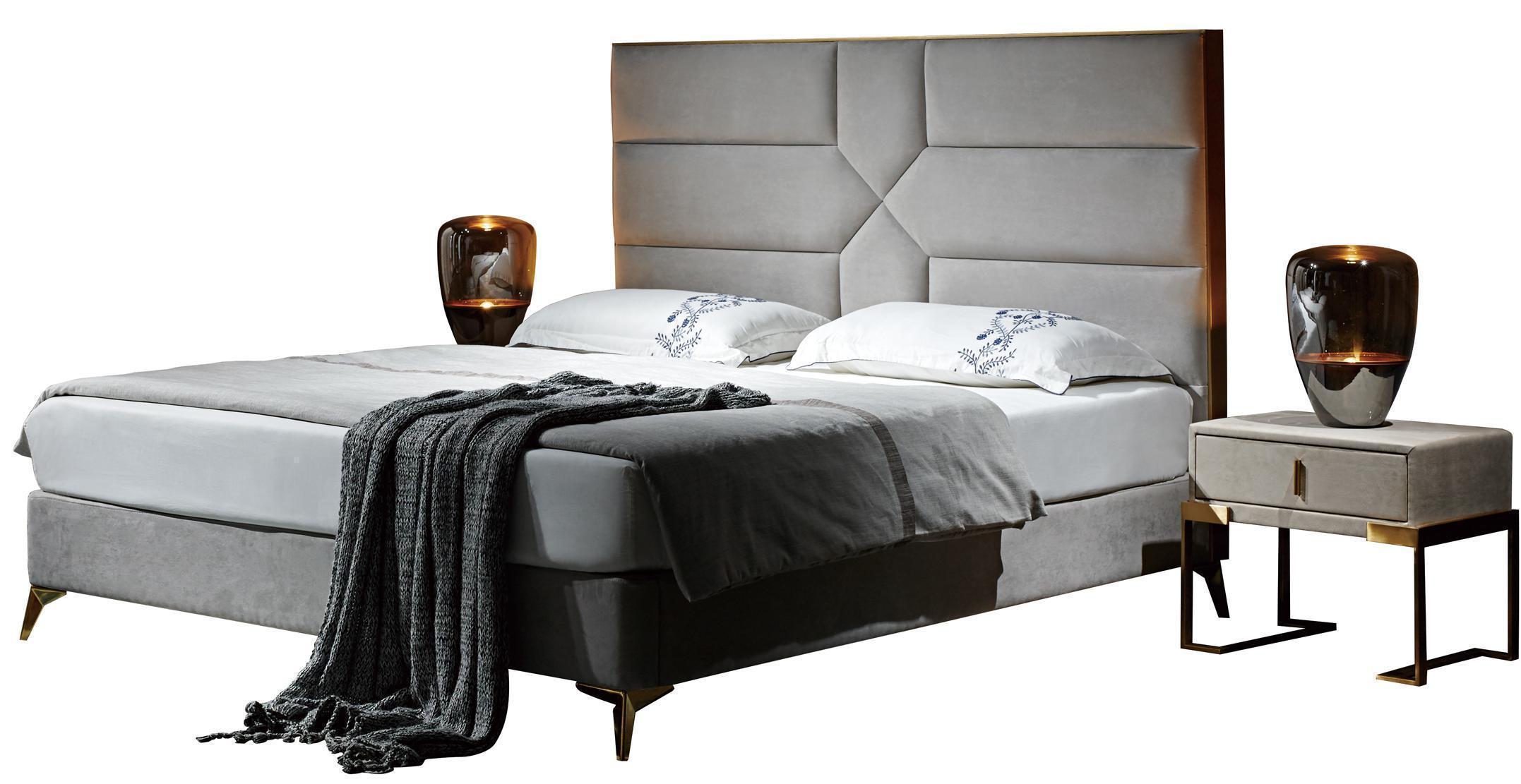 SK59 Upholstered Bed