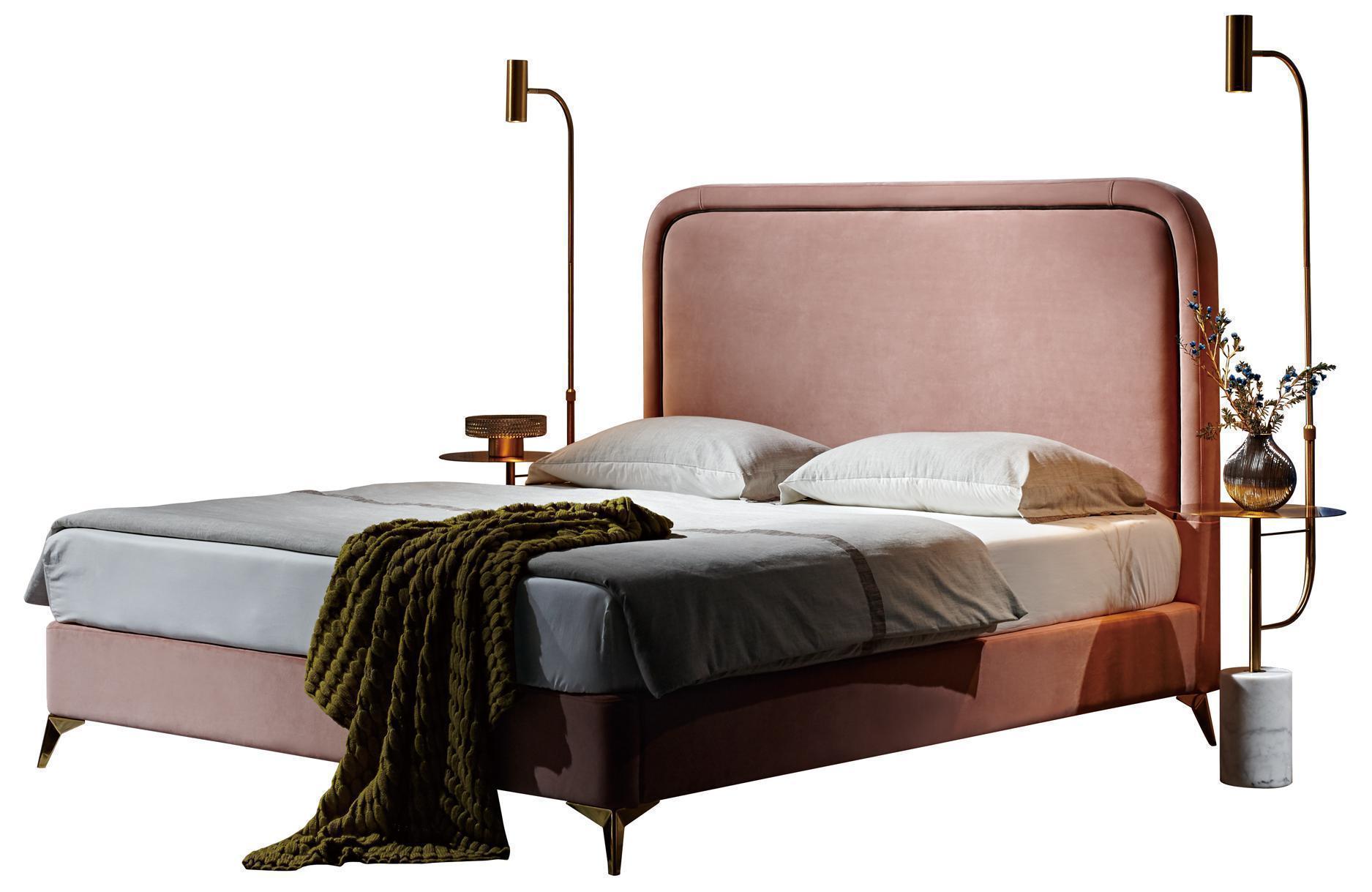 SK66 Upholstered Bed