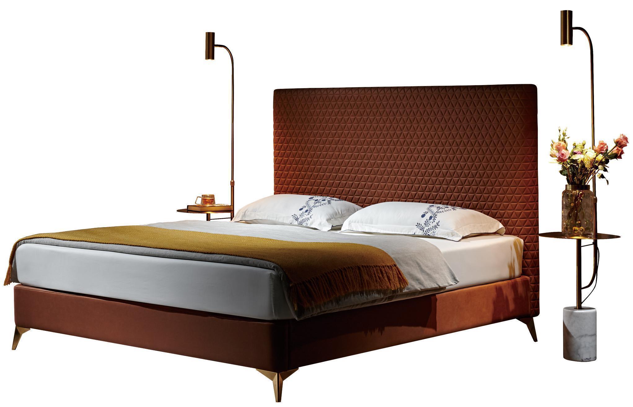 SK75 Upholstered Bed