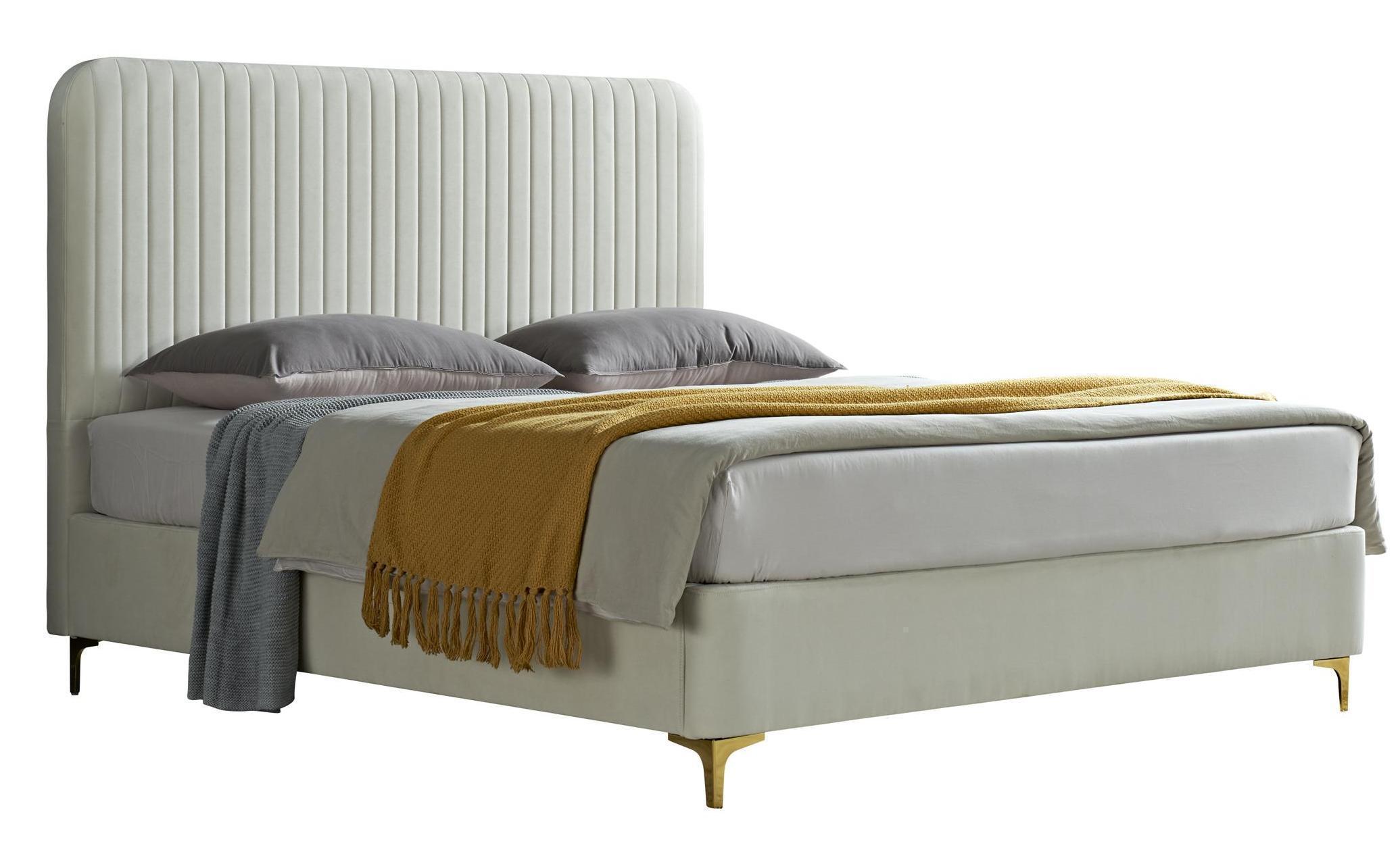 SK102 Upholstered Bed