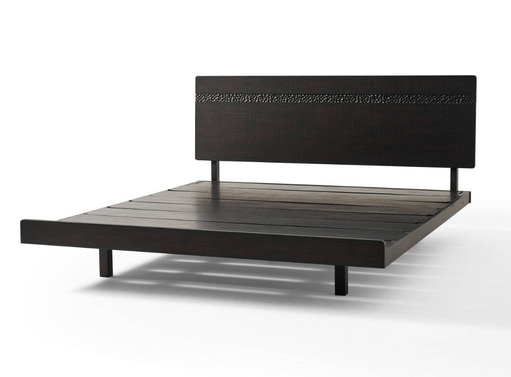 Y217 Bed