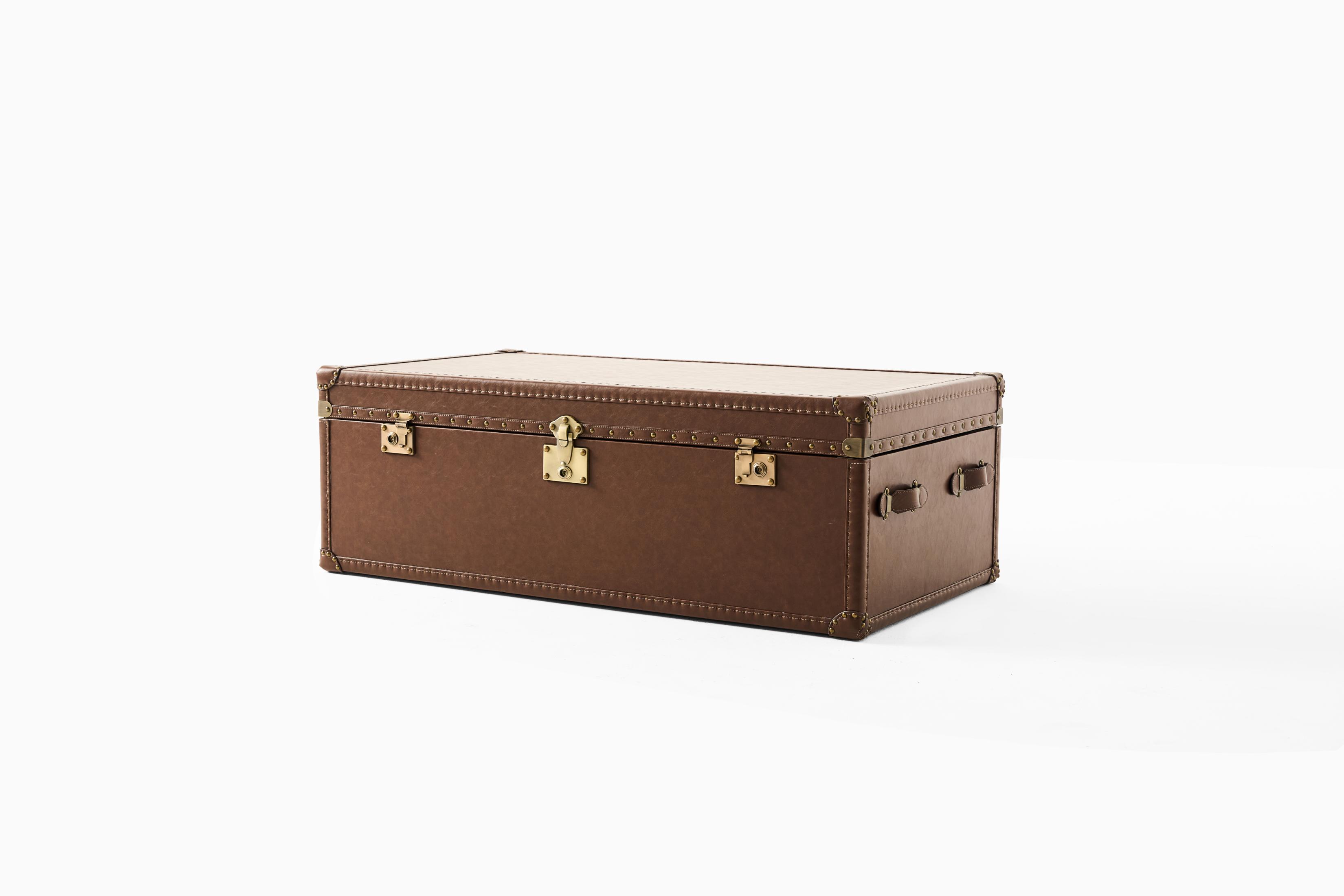 Y535 Vintage Storage Chest