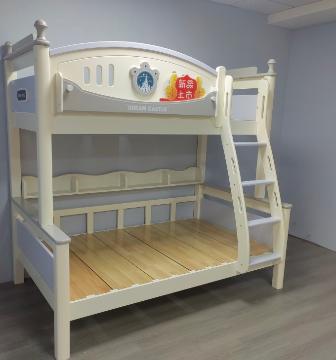 Children's Bunk Bed with Ladder