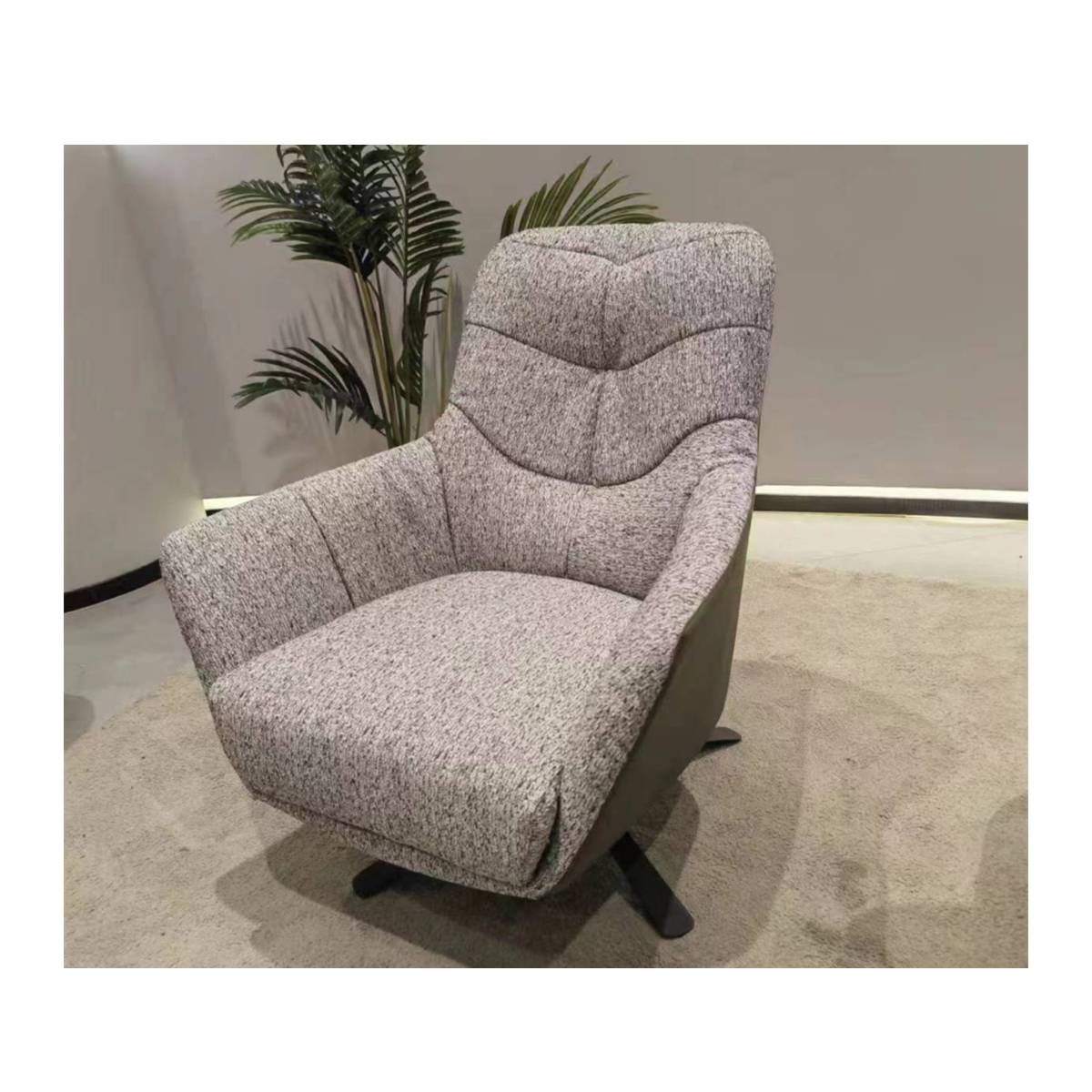 Lounge Chair (Z48-Y559)