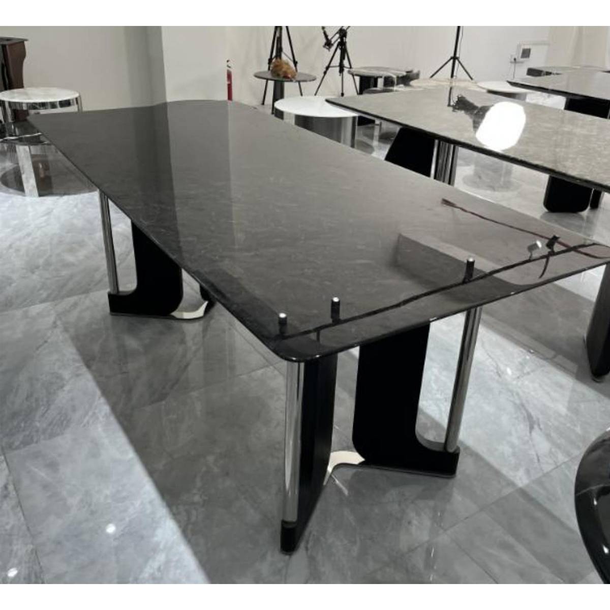 Imported Versace Black Natural Marble Luxury Dining Table (Z60-S47)