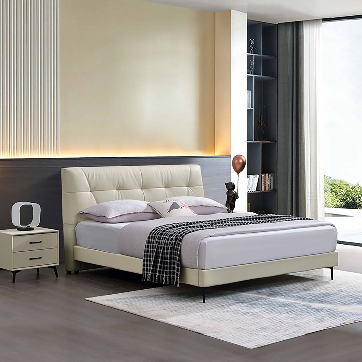 Cheers Leather Bed (GDD6676)