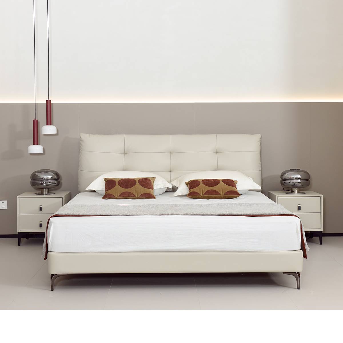 Top-Grain Leather Soft Bed 1.8M (B22-M869)