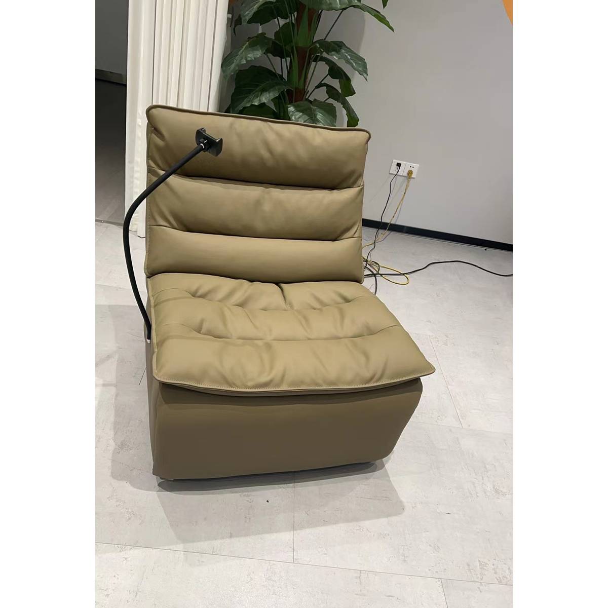 Electric Recliner Chair (Z48-Y555)