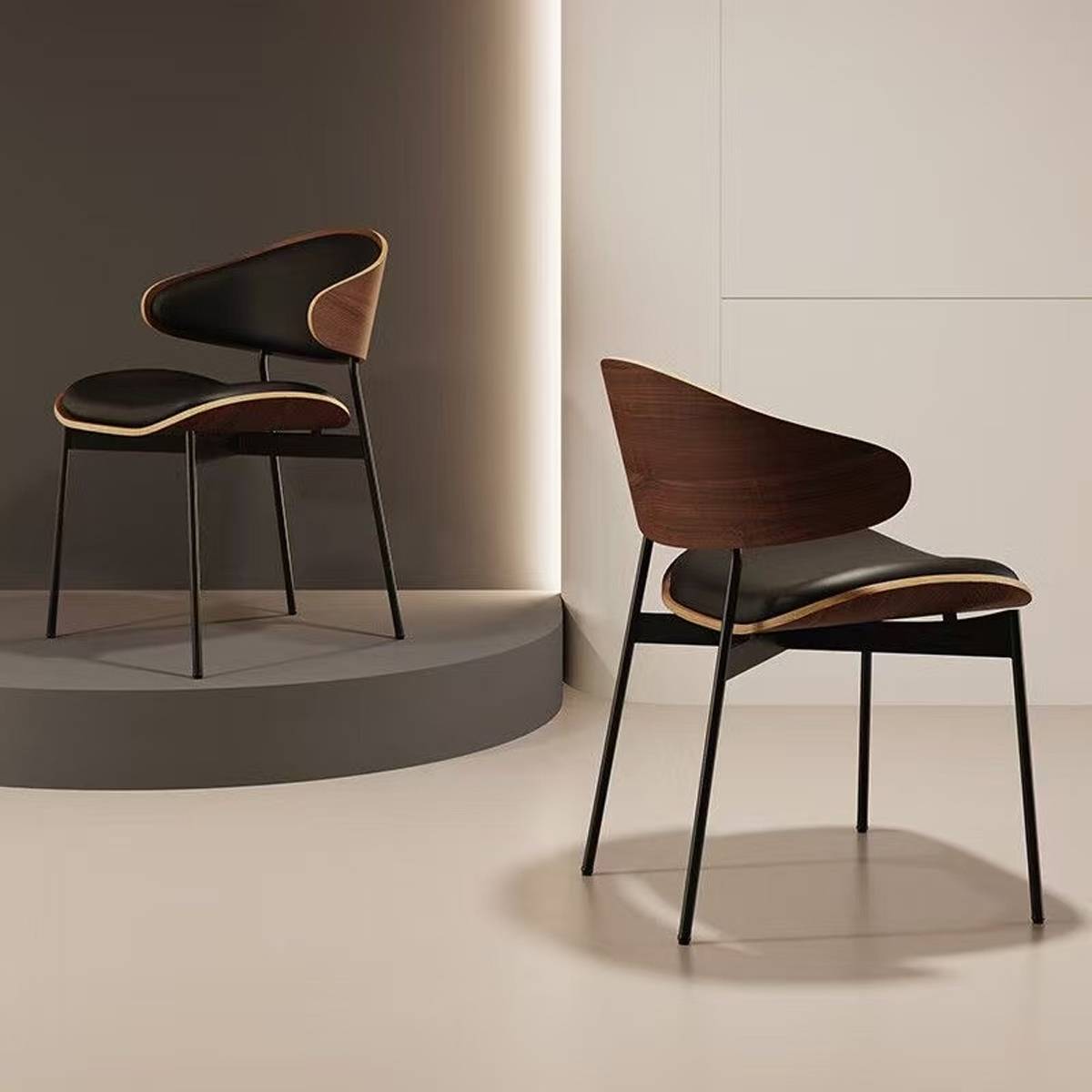 Mid-Century Dining Chair (A68 Moon Chair)