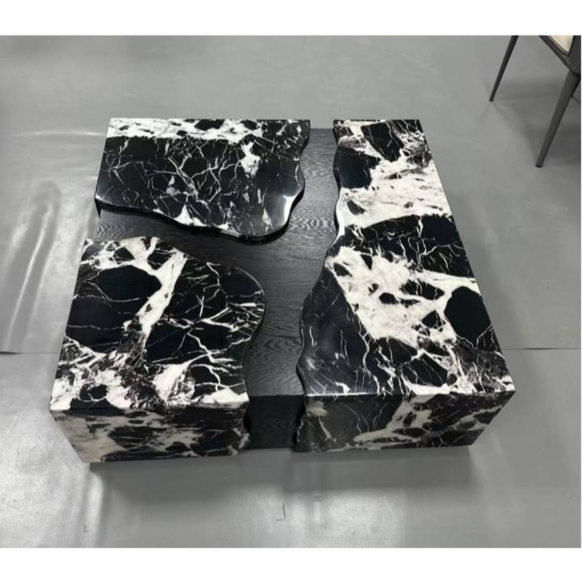 Square Coffee Table (B63-513-1)