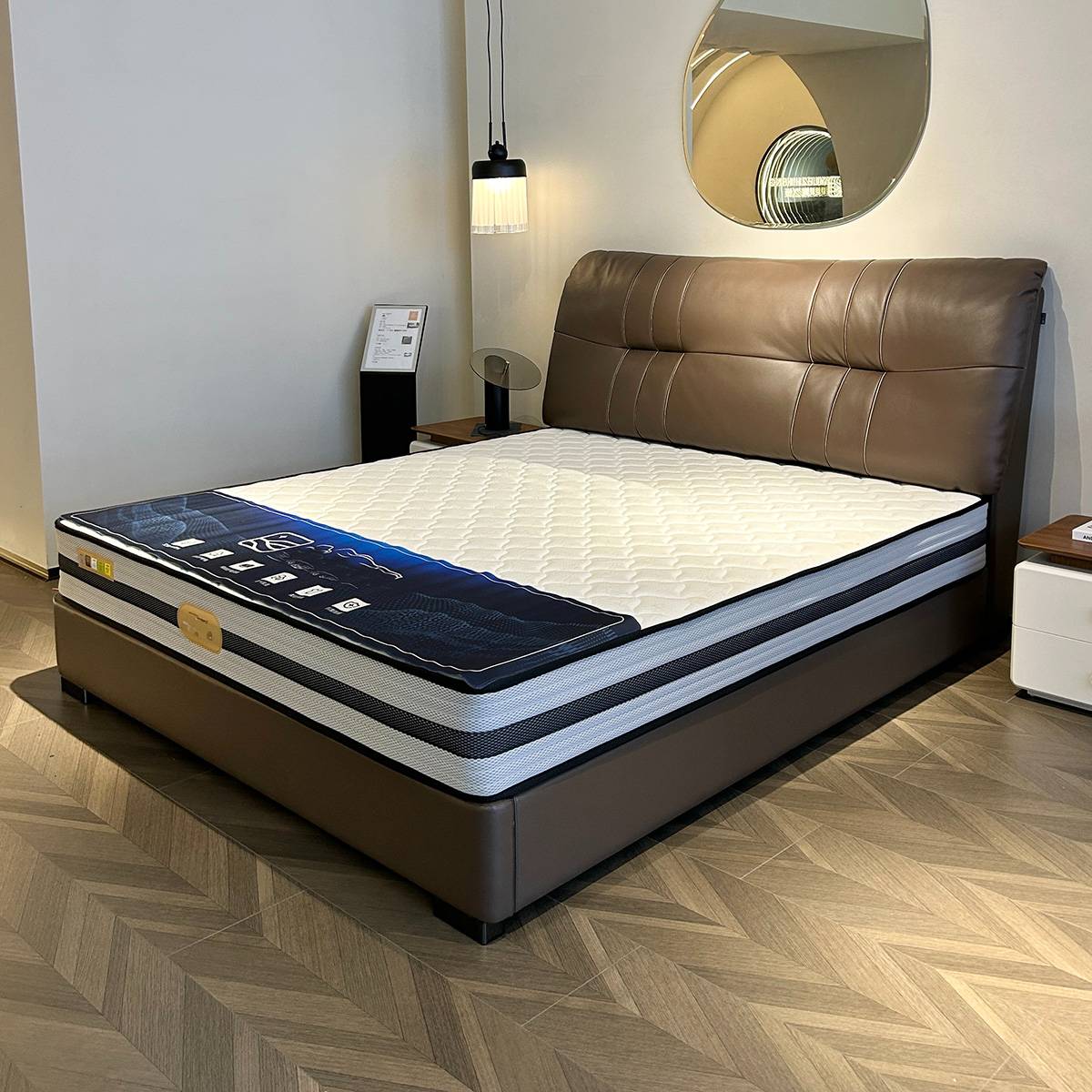 Product image thumbnail 2