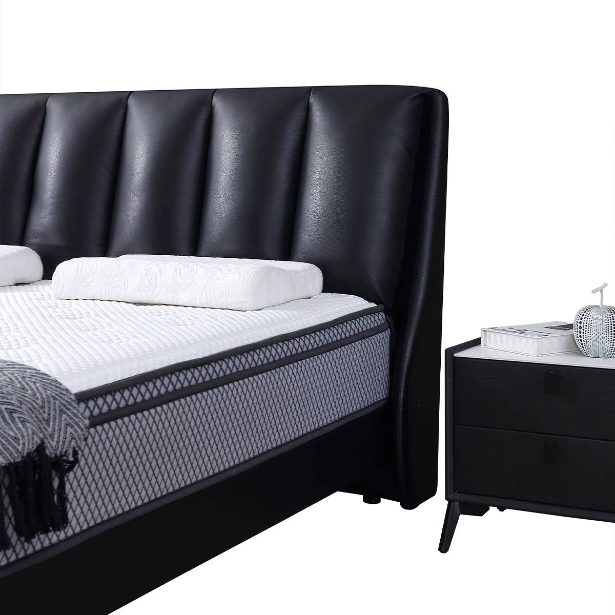 Side view of the bed showing the mattress and headboard profile