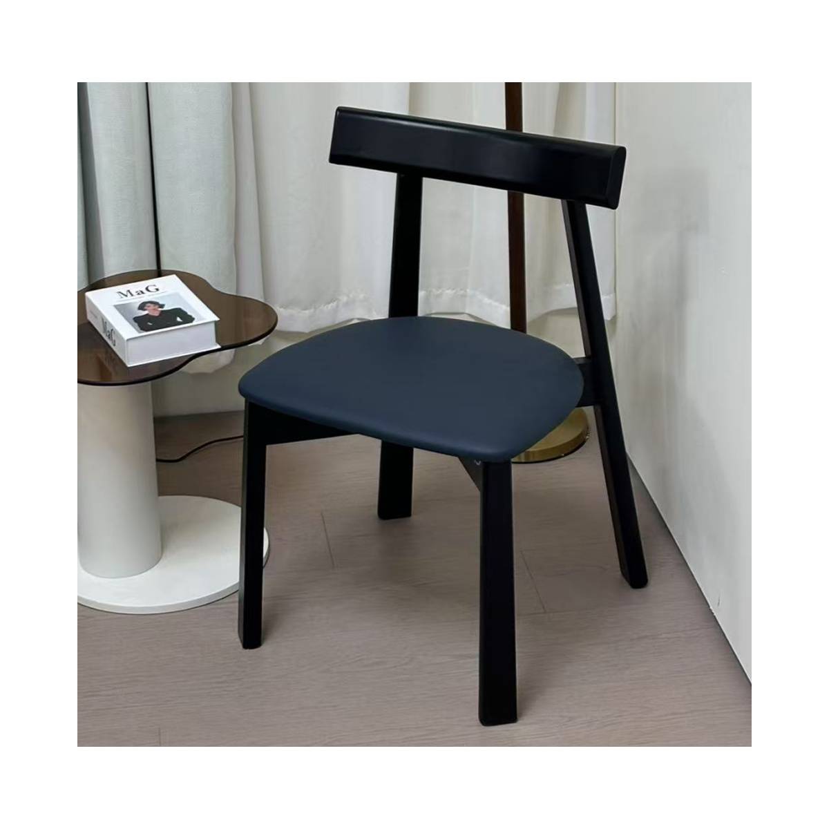Mid-Century Solid Wood Dining Chair (A68-5 Horn Chair)