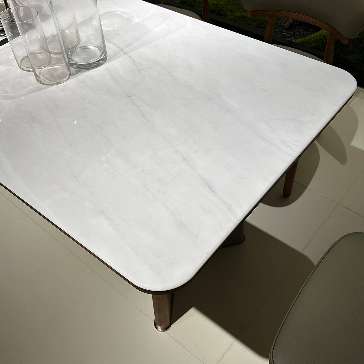 Detail shot of the white microcrystalline stone tabletop surface