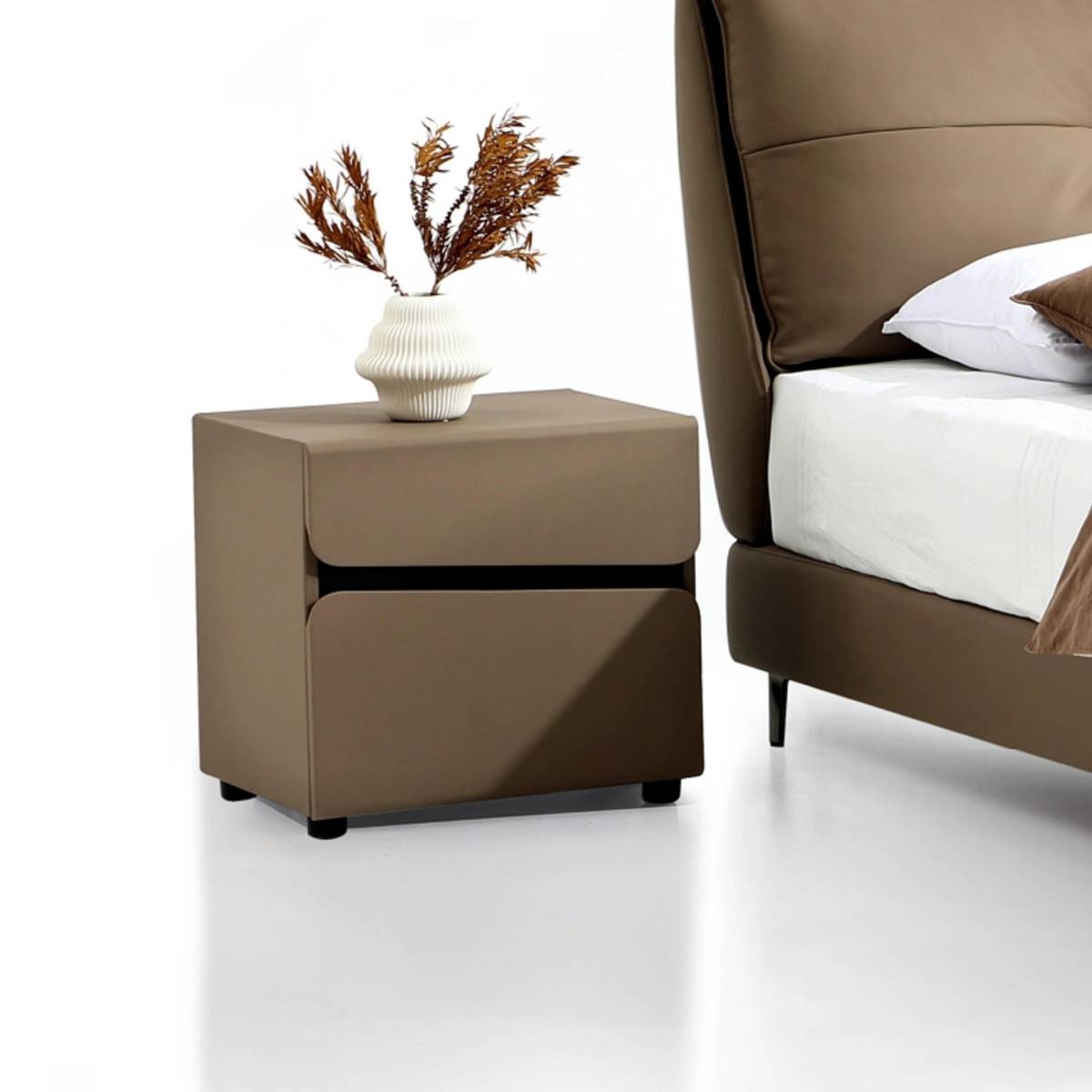 Bedside Table (B17-330)