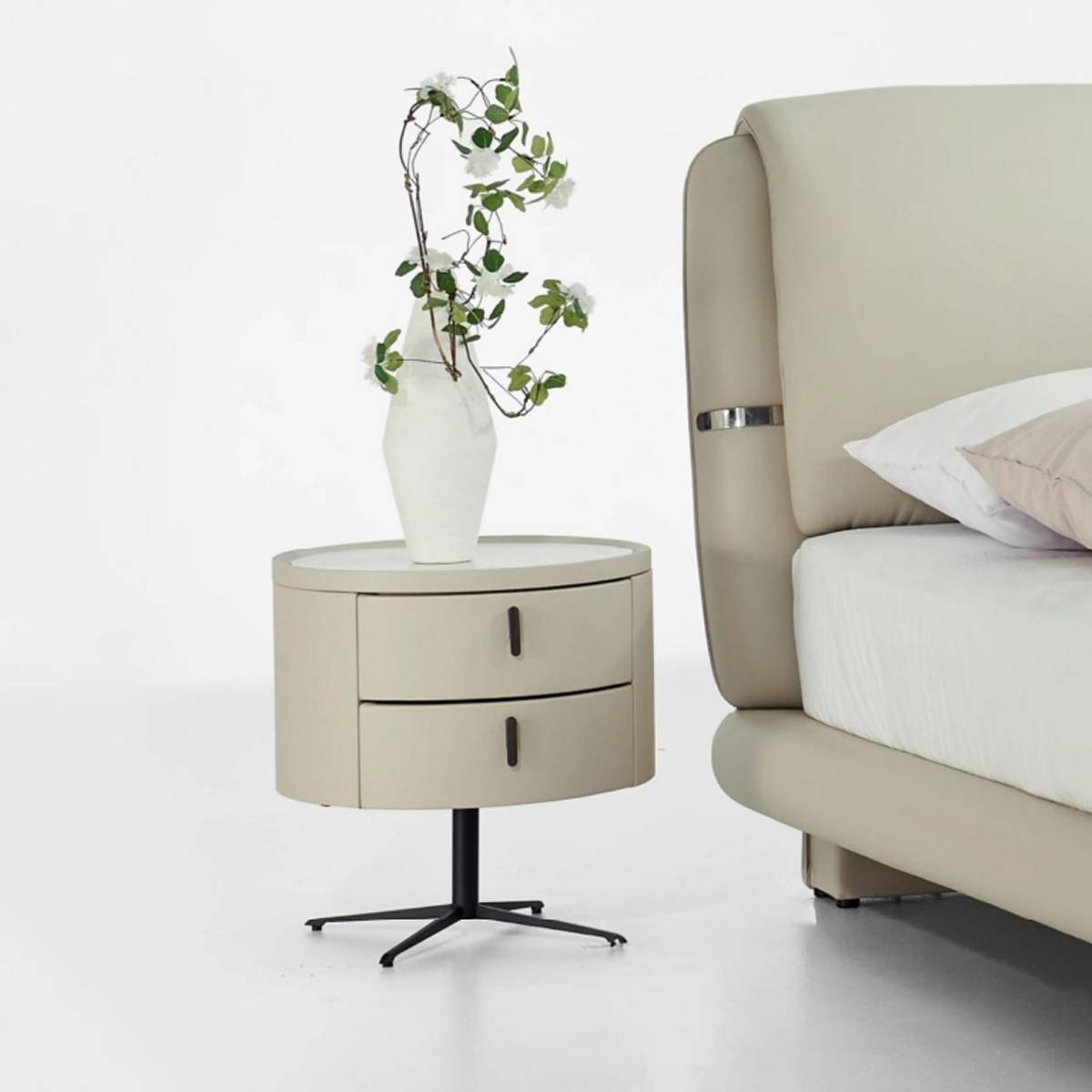 Bedside Table (B17-307)