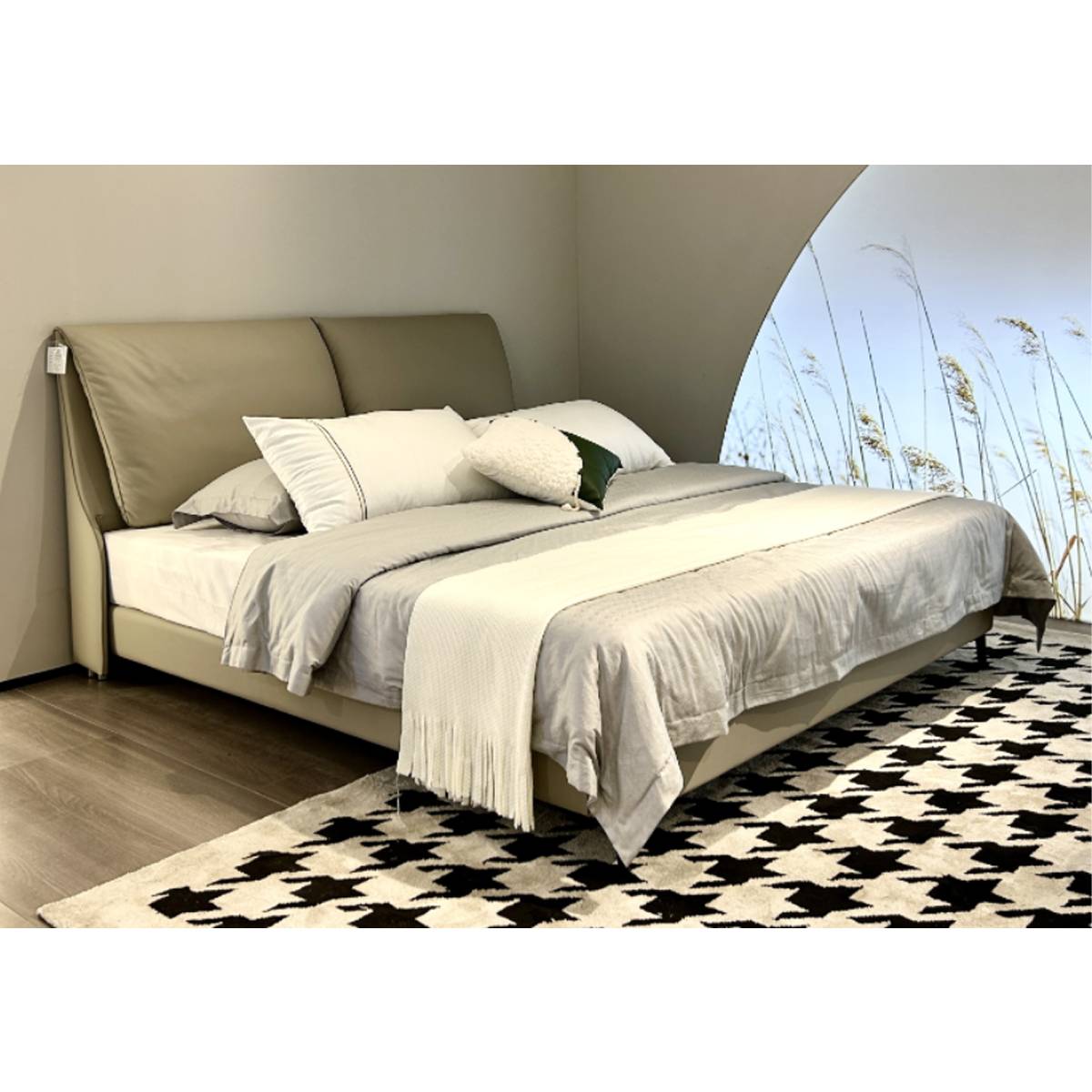 Elephant Ear Leather Bed (A15-2281#)