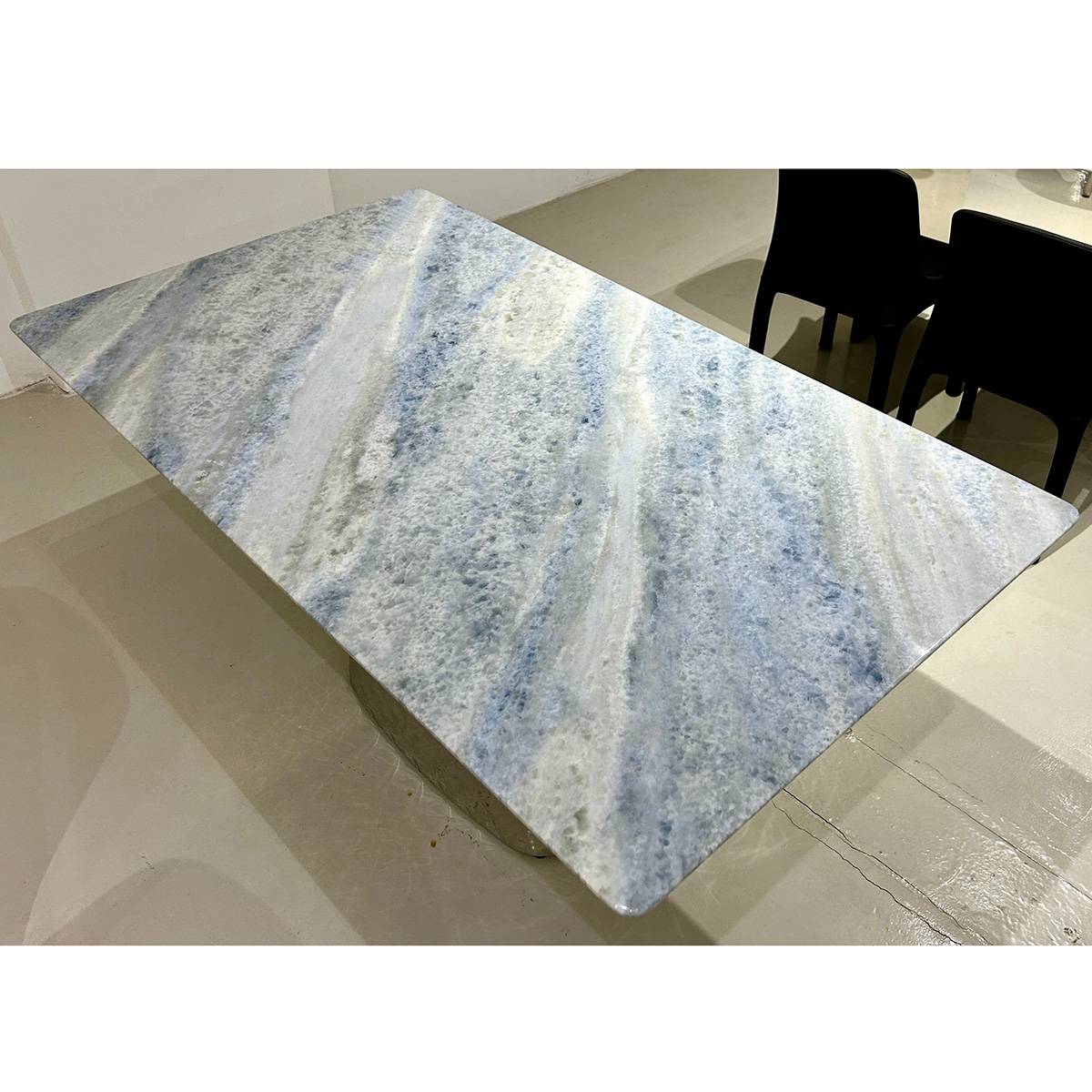 B33 Blue Crystal Marble Dining Table