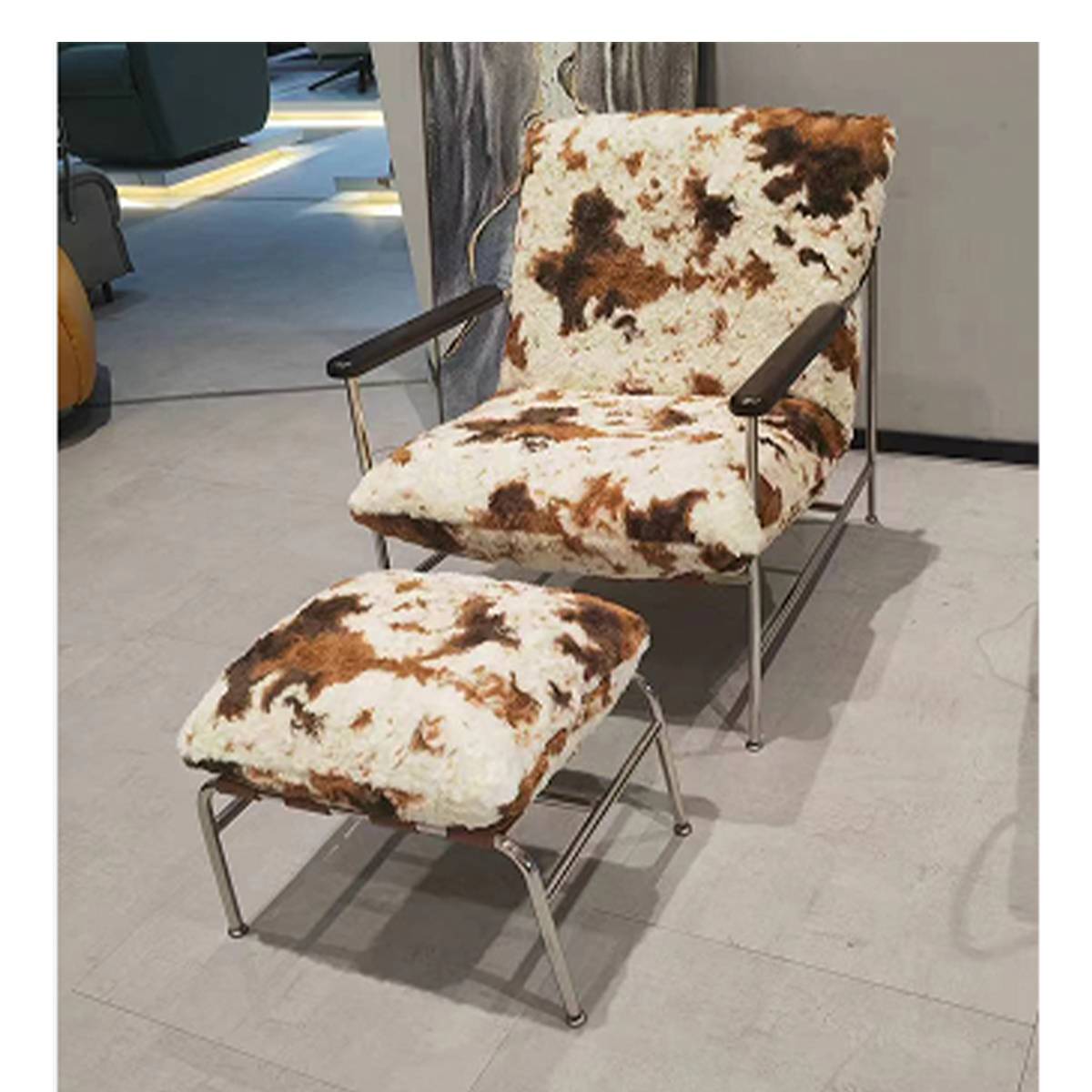 Lounge Chair (Z48-Y610)