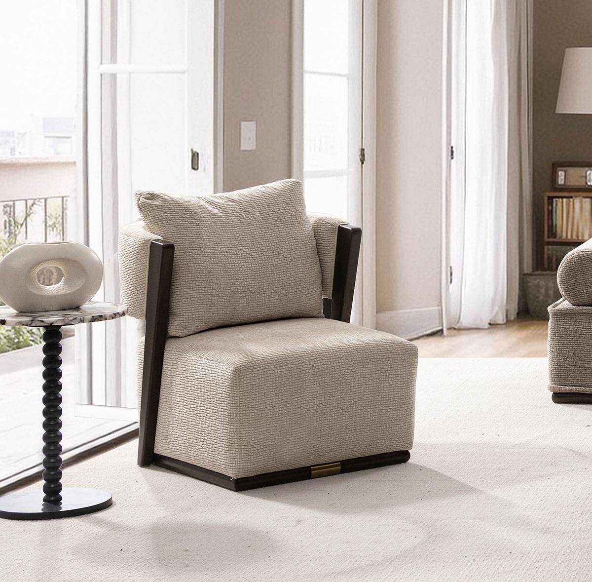 Single Chair (B02-C338)