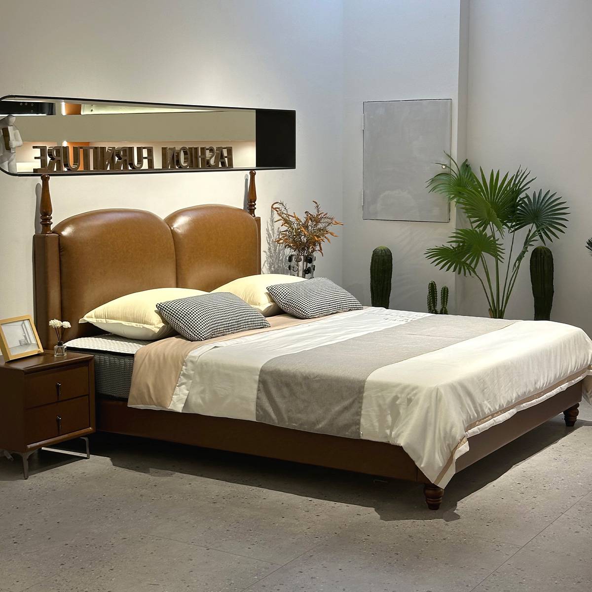 Mid-Century Modern Eco-Leather Upholstered Bed (A72-8032)