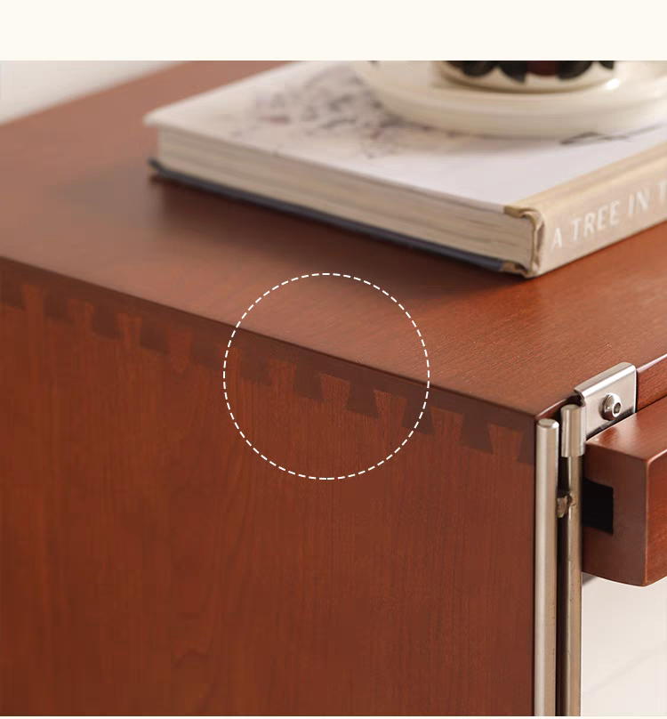 Close-up of the wood grain texture and edge detail