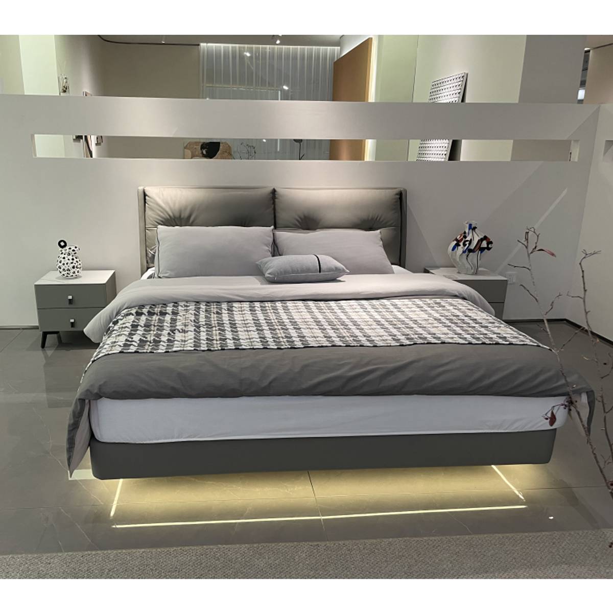 Front view of the bed with bedside tables