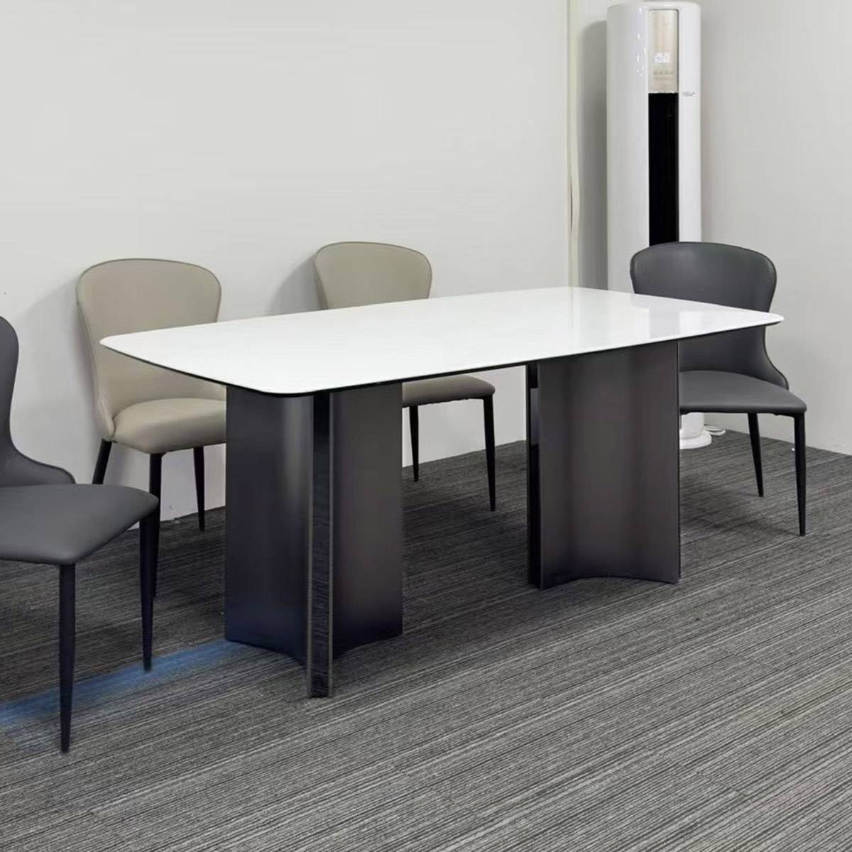 Microcrystalline Stone Dining Table with Stainless Steel Mercedes Legs (A32-2513A)