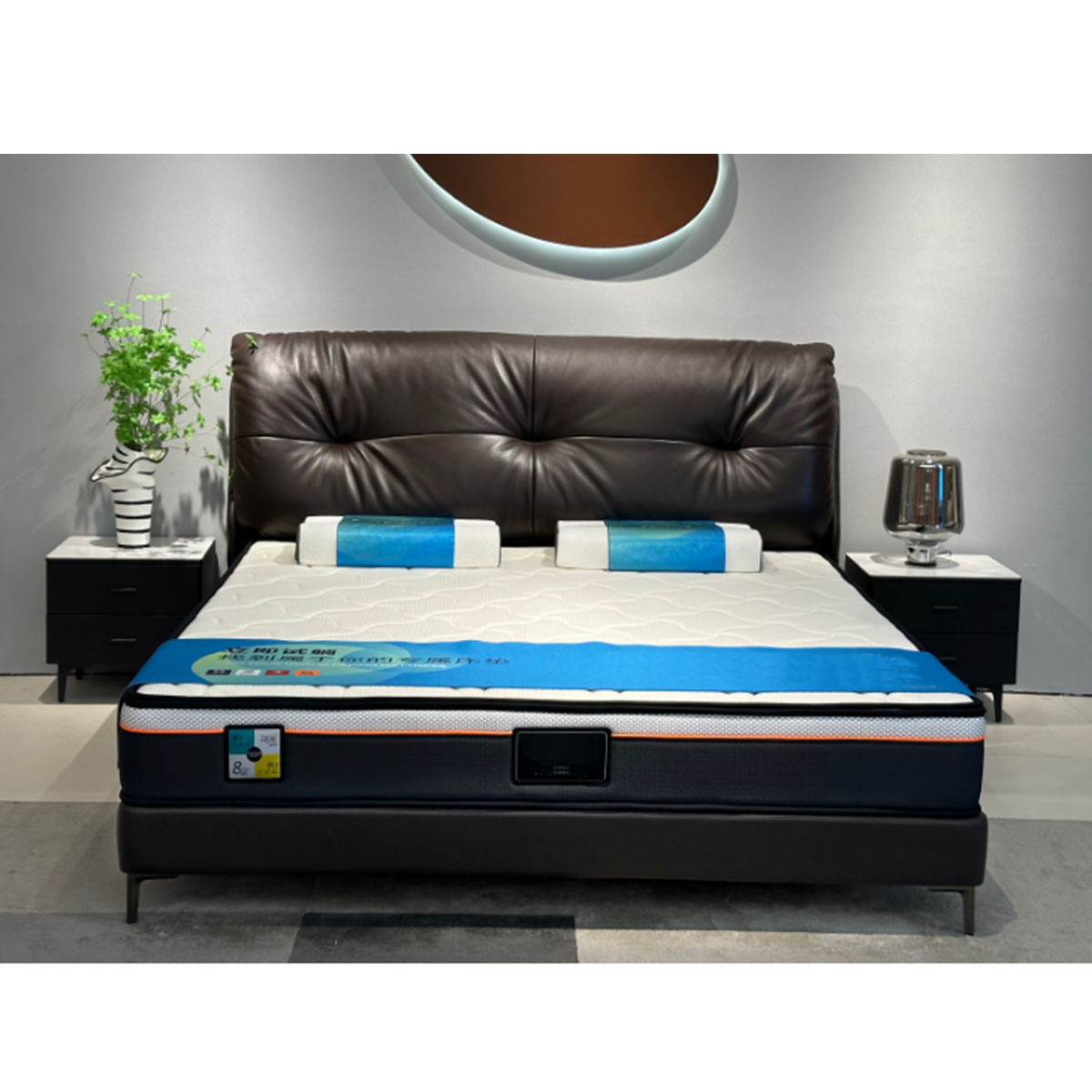 Product image thumbnail 5