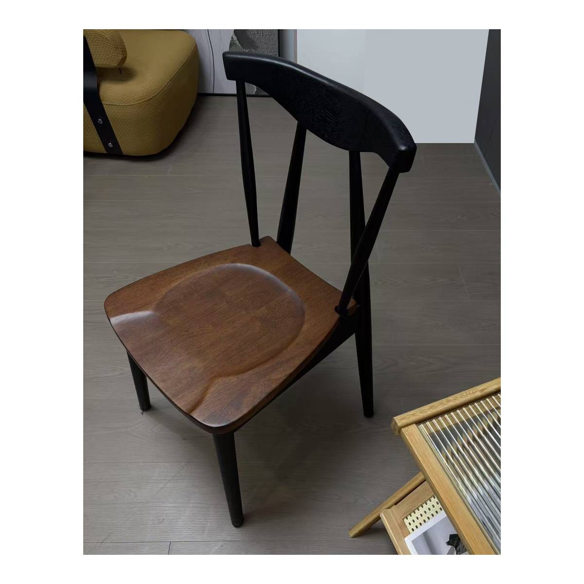 Mid-Century Modern Ash Wood Dining Chair (A68-Cylinder Chair)