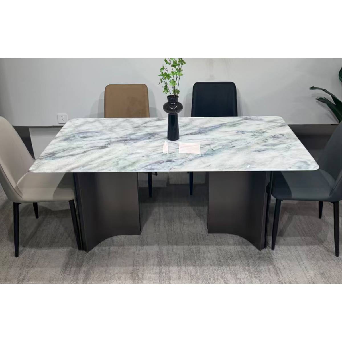 Iceland Blue Luxury Crystal Stone Dining Table (Z88-B633)