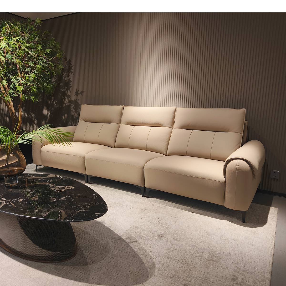 Straight Leather Sofa (B04-A9962)