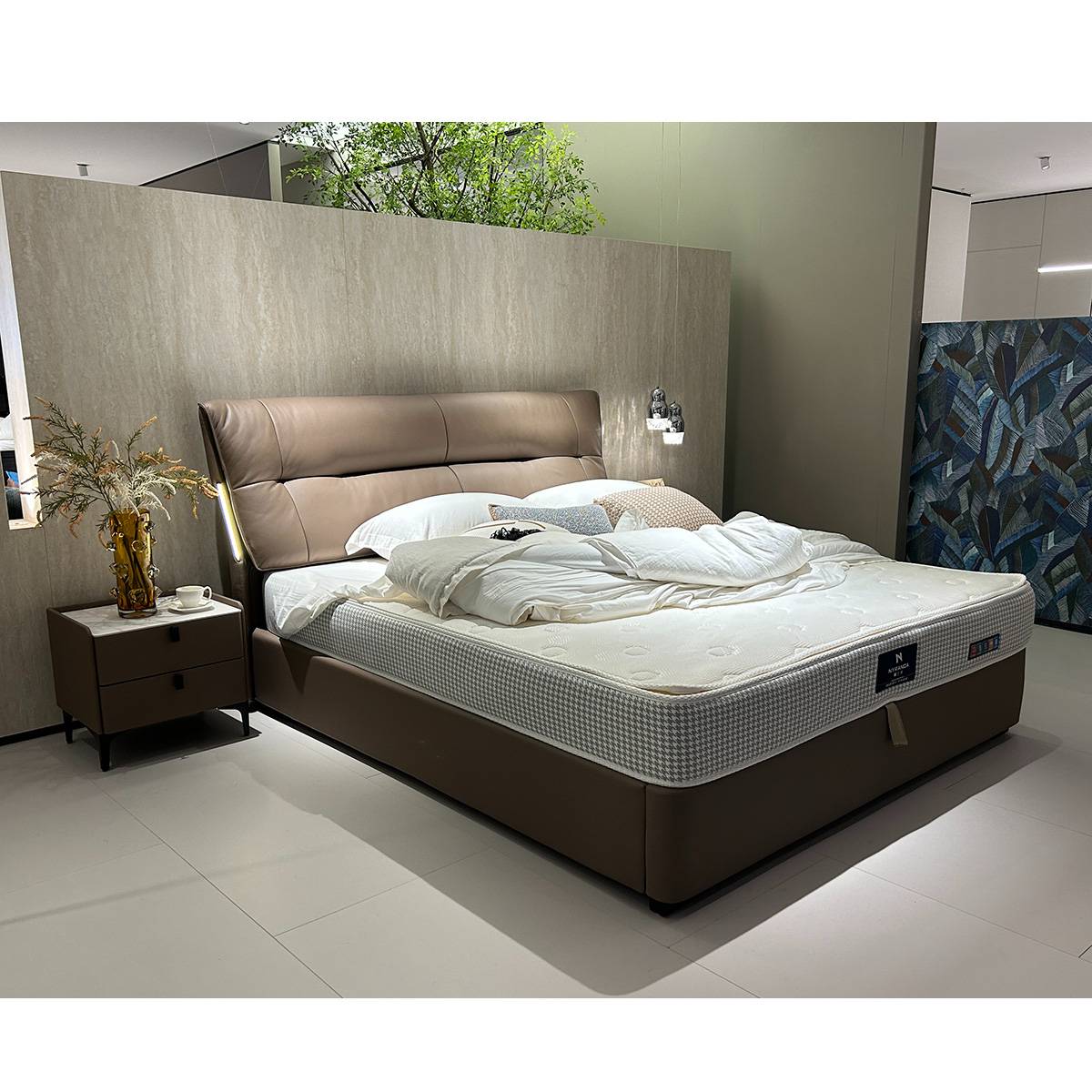 Product image thumbnail 4