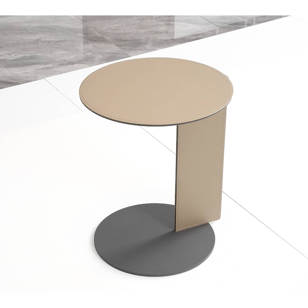 Saddle Leather Side Table (B45-141)