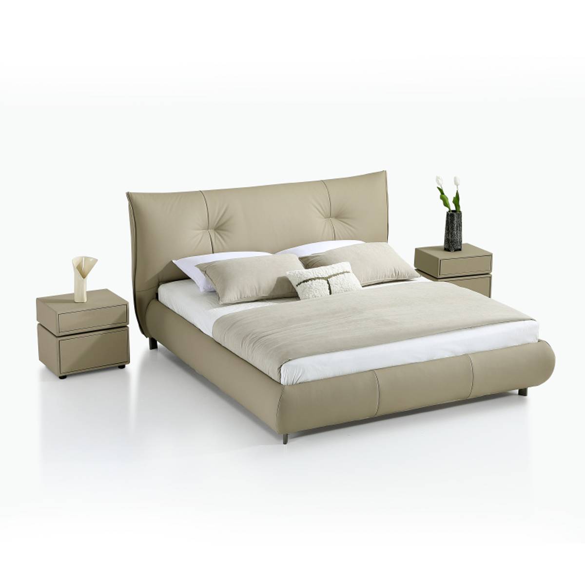Genuine Leather Soft Bed (B17-2372)