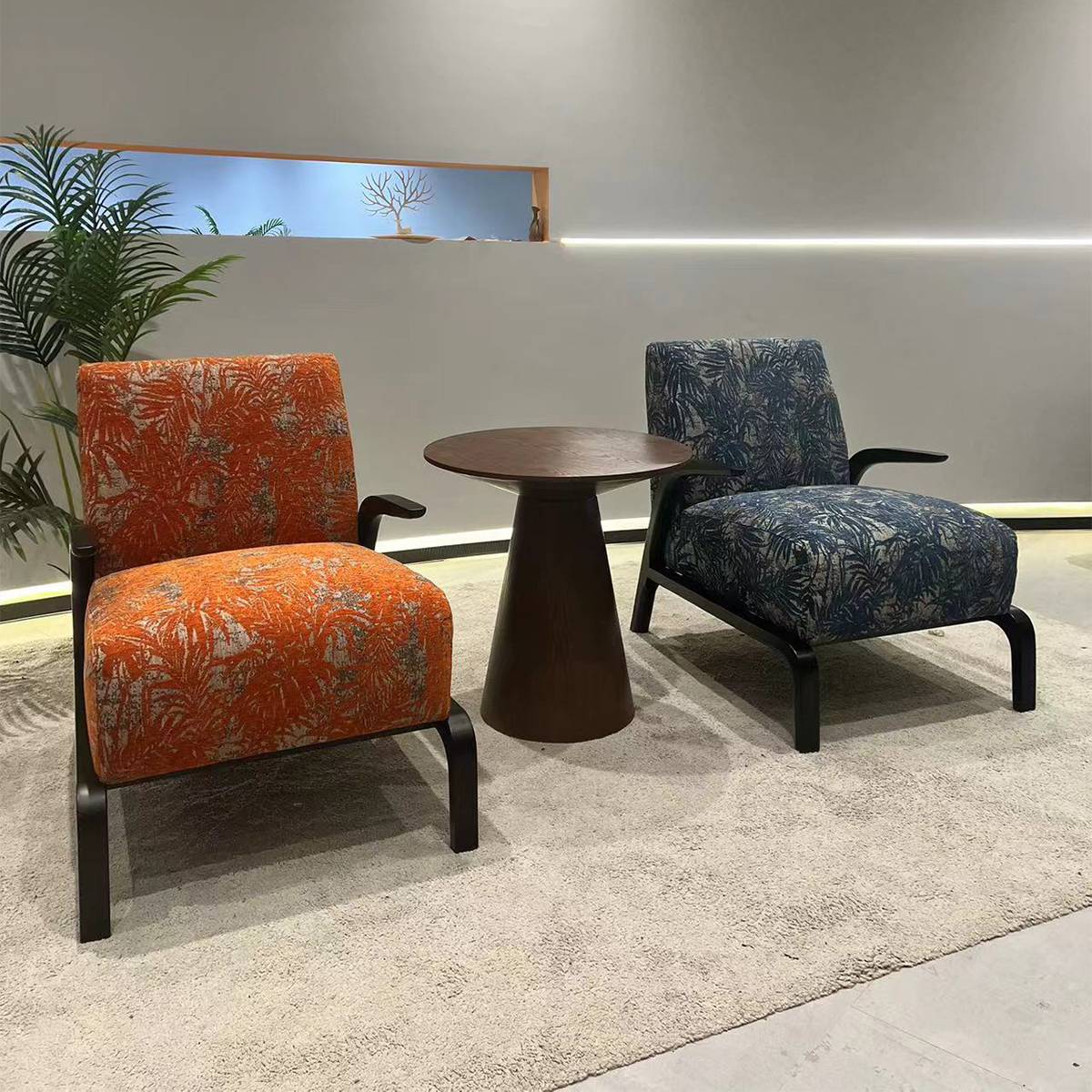 Lounge Chair (Z48-Y583)