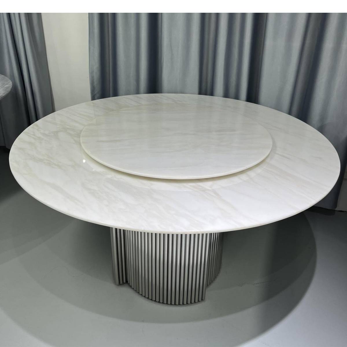Cari Ice Jade Natural Marble Luxury Stone Round Dining Table with Stainless Steel Round Tube Base (Z60-S76)