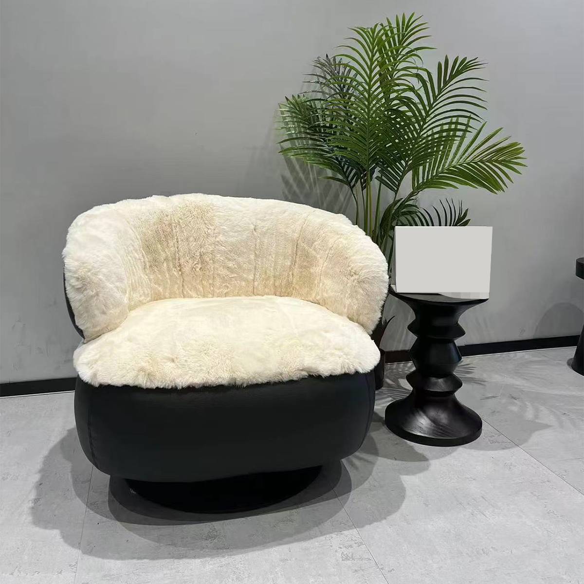Lounge Chair (Z48-Y599)