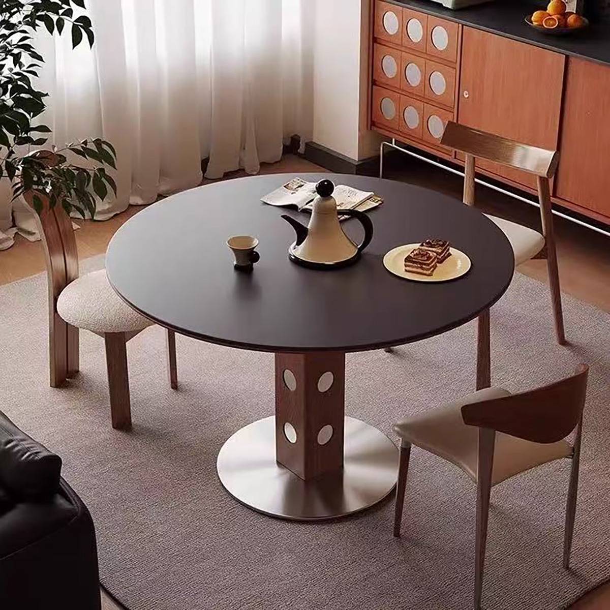 Bauhaus Round Table (B80-Polka Dot)