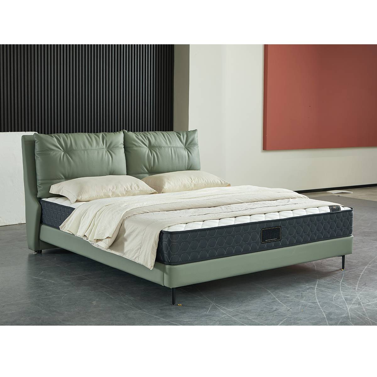 Top-Grain Leather 1.8m Soft Bed (A21-2507)