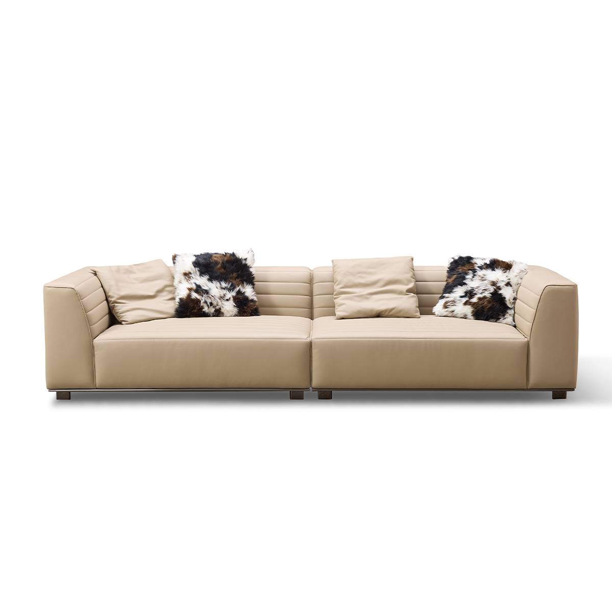 Front view of the Roger sofa highlighting the split design