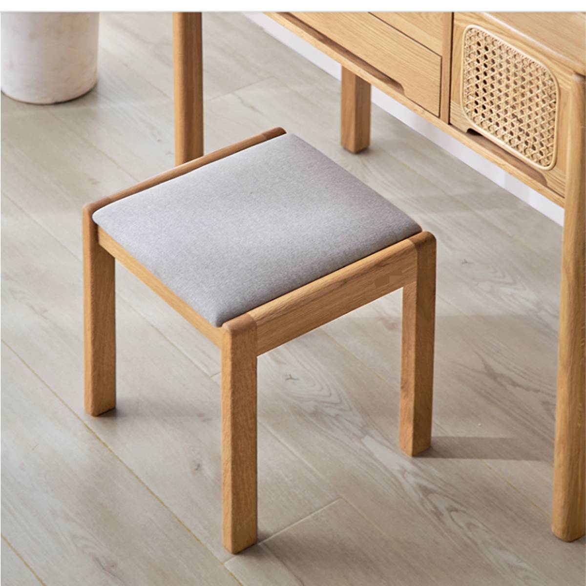 Rhine Vanity Stool (Model A) (Z52-H6131)