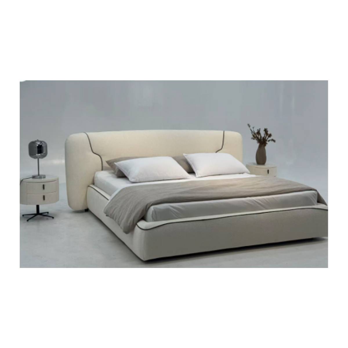 Bespoke Upholstered Bed (B17-2518)