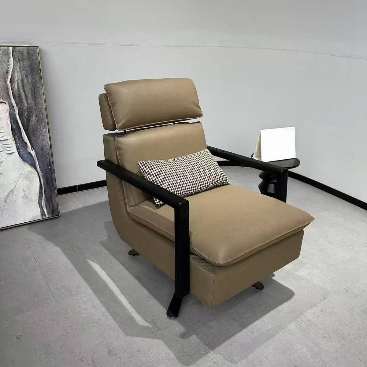 Lounge Chair (Z48-Y637)
